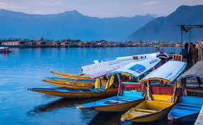 TOURISM INDUSTRY IN KASHMIR